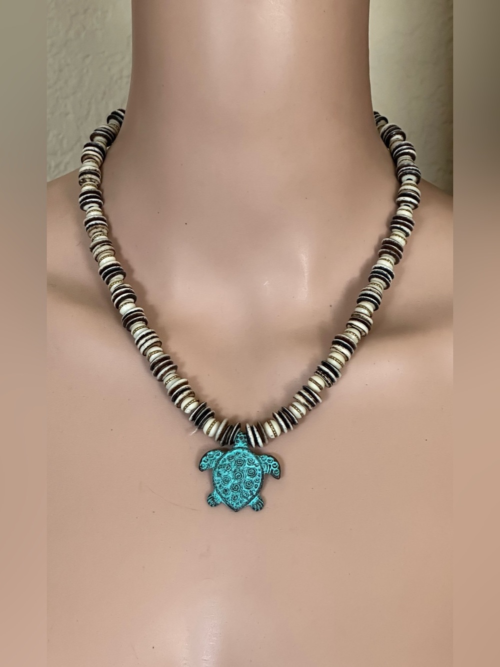 18-1/2 inch Mix bead Necklace NWOT